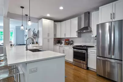 5632 W Pensacola Avenue, Chicago, IL 60634 - Photo 10