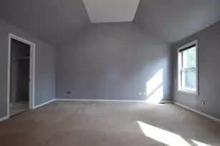 3301 Banford Cir, Lake in the Hills, IL 60156 - Photo 18
