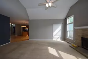 3301 Banford Cir, Lake in the Hills, IL 60156 - Photo 10