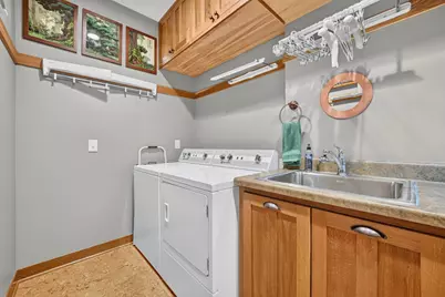 726 Somonauk Street, Sycamore, IL 60178 - Photo 38