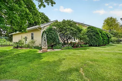 726 Somonauk Street, Sycamore, IL 60178 - Photo 68