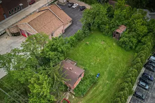 8919 W 95th St, Palos Hills, IL 60465 - Photo 1