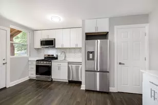 142 Callan Ave, Evanston, IL 60202 - Photo 4