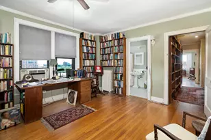 1755 E 55th St, Chicago, IL 60615 - Photo 12