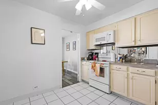 6033 N Sheridan Rd, Chicago, IL 60660 - Photo 16