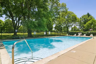 250 W Parliament Place #216, Mount Prospect, IL 60056 - Photo 24