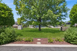 11852 Oregon Trail, Orland Park, IL 60467 - Photo 20