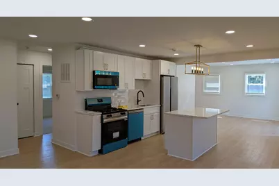 527 Sehring Street, Joliet, IL 60436 - Photo 2