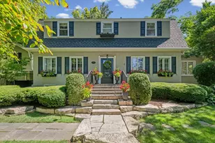 639 Lincoln Ave, Winnetka, IL 60093 - Photo 2