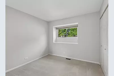 1036 E Meadow Lake Drive, Palatine, IL 60074 - Photo 18