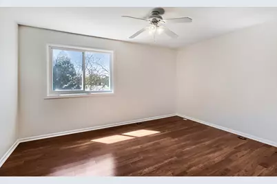 2474 Sunlight Court, Aurora, IL 60502 - Photo 8