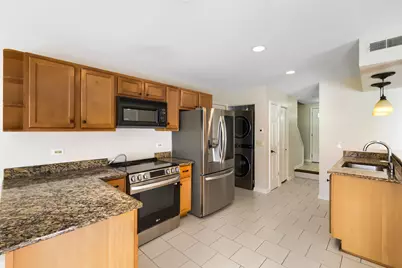 2474 Sunlight Court, Aurora, IL 60502 - Photo 2