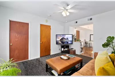 745 N Throop Street, Chicago, IL 60642 - Photo 4