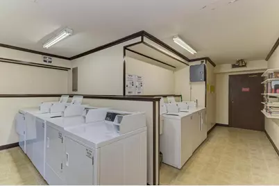 4000 Dundee Road #107, Northbrook, IL 60062 - Photo 26