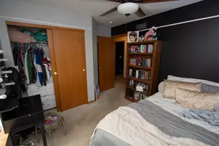 990 Wilkinson Ln, North Aurora, IL 60542 - Photo 16