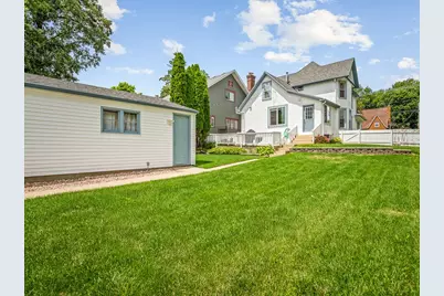 1239 W Lincoln Boulevard, Freeport, IL 61032 - Photo 32