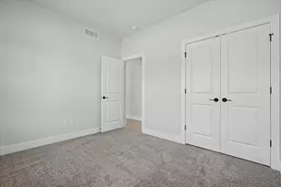 19 Meadow Dr, Monticello, IL 61856 - Photo 42