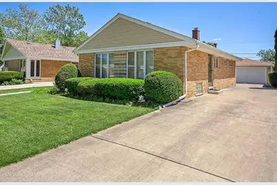 10809 Claridge Avenue, Westchester, IL 60154 - Photo 1