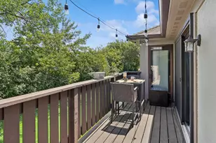 2249 N Enlund Dr, Palatine, IL 60074 - Photo 18