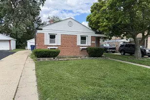2709 Calwagner St, Franklin Park, IL 60131 - Photo 2