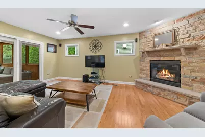 770 Highland Avenue, Glen Ellyn, IL 60137 - Photo 8