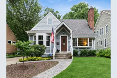 770 Highland Avenue, Glen Ellyn, IL 60137 - Photo 1