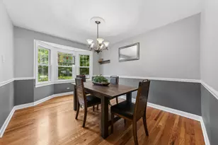 770 Highland Ave, Glen Ellyn, IL 60137 - Photo 4