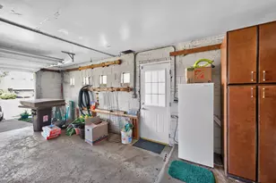 89 S Clarendon Ave, Addison, IL 60101 - Photo 50