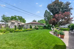 89 S Clarendon Ave, Addison, IL 60101 - Photo 58