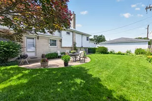 89 S Clarendon Ave, Addison, IL 60101 - Photo 54