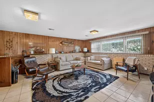 89 S Clarendon Ave, Addison, IL 60101 - Photo 36