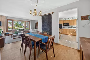 89 S Clarendon Ave, Addison, IL 60101 - Photo 12