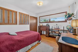 89 S Clarendon Ave, Addison, IL 60101 - Photo 24
