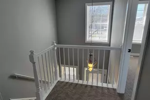 2992 Heatherwood Ct, Schaumburg, IL 60194 - Photo 12