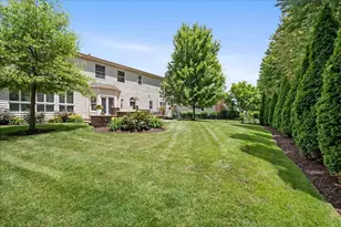 2412 Shaker Ct, Naperville, IL 60564 - Photo 38