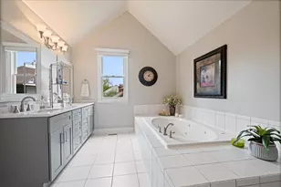 2412 Shaker Ct, Naperville, IL 60564 - Photo 22
