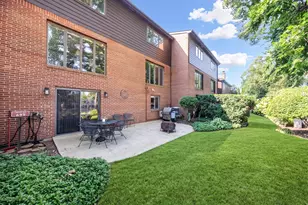 120 Boardwalk Pl, Park Ridge, IL 60068 - Photo 24