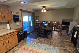 17042 Lockwood Ave, Oak Forest, IL 60452 - Photo 10