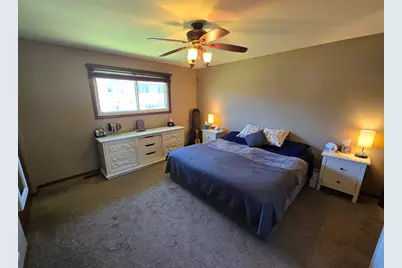 17042 Lockwood Avenue, Oak Forest, IL 60452 - Photo 16