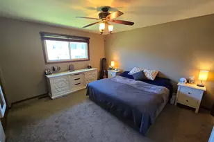 17042 Lockwood Ave, Oak Forest, IL 60452 - Photo 16