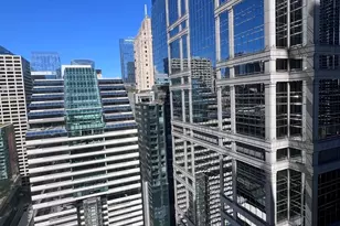 200 N Dearborn St, Chicago, IL 60601 - Photo 8