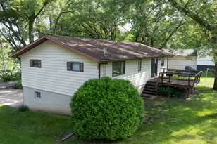 801 N Lime St, Albany, IL 61230 - Photo 14