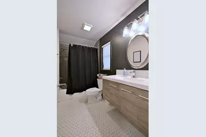 511 Everett Avenue, Crystal Lake, IL 60014 - Photo 24