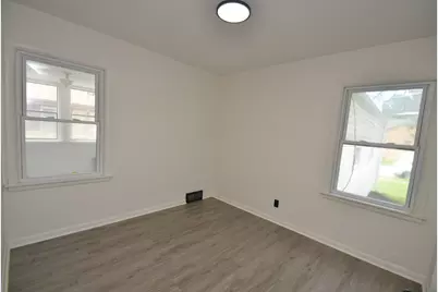 2020 N Rockton Avenue, Rockford, IL 61103 - Photo 12