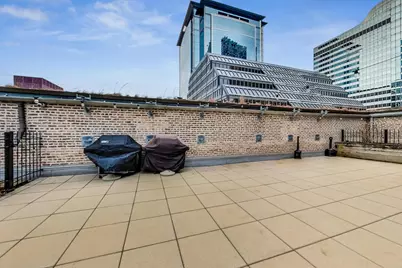8 W Monroe Street #1403, Chicago, IL 60603 - Photo 18