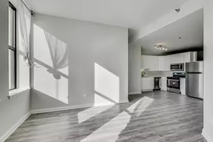 8 W Monroe St, Chicago, IL 60603 - Photo 6
