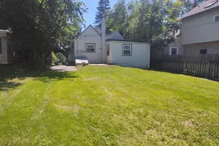 218 Southern Terrace, Island Lake, IL 60042 - Photo 16
