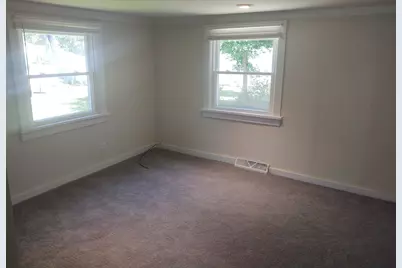 218 Southern Terrace, Island Lake, IL 60042 - Photo 10