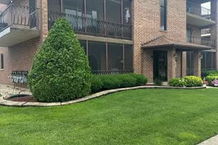 16743 Paxton Ave, Tinley Park, IL 60477 - Photo 4