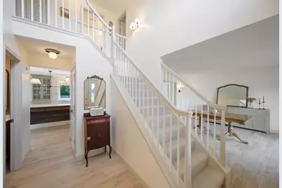 47W625 Shirewood Farm Road, Hampshire, IL 60140 - Photo 2